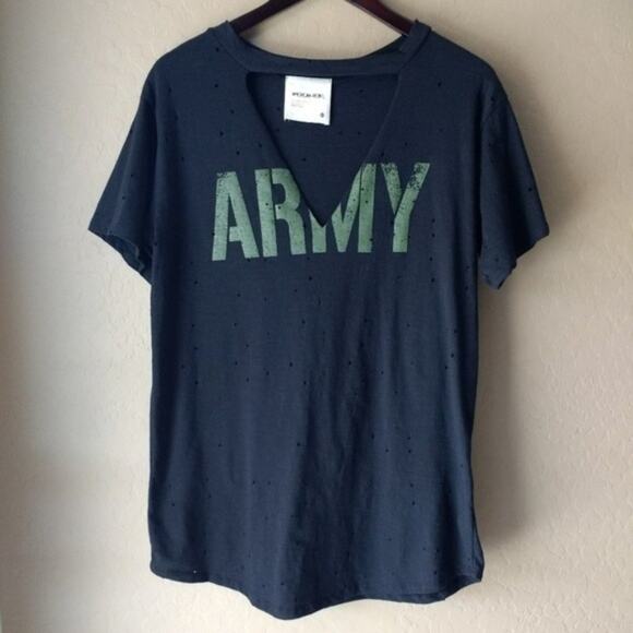 American Rebel Distressed Choker Army Tee - Picture 2 of 7